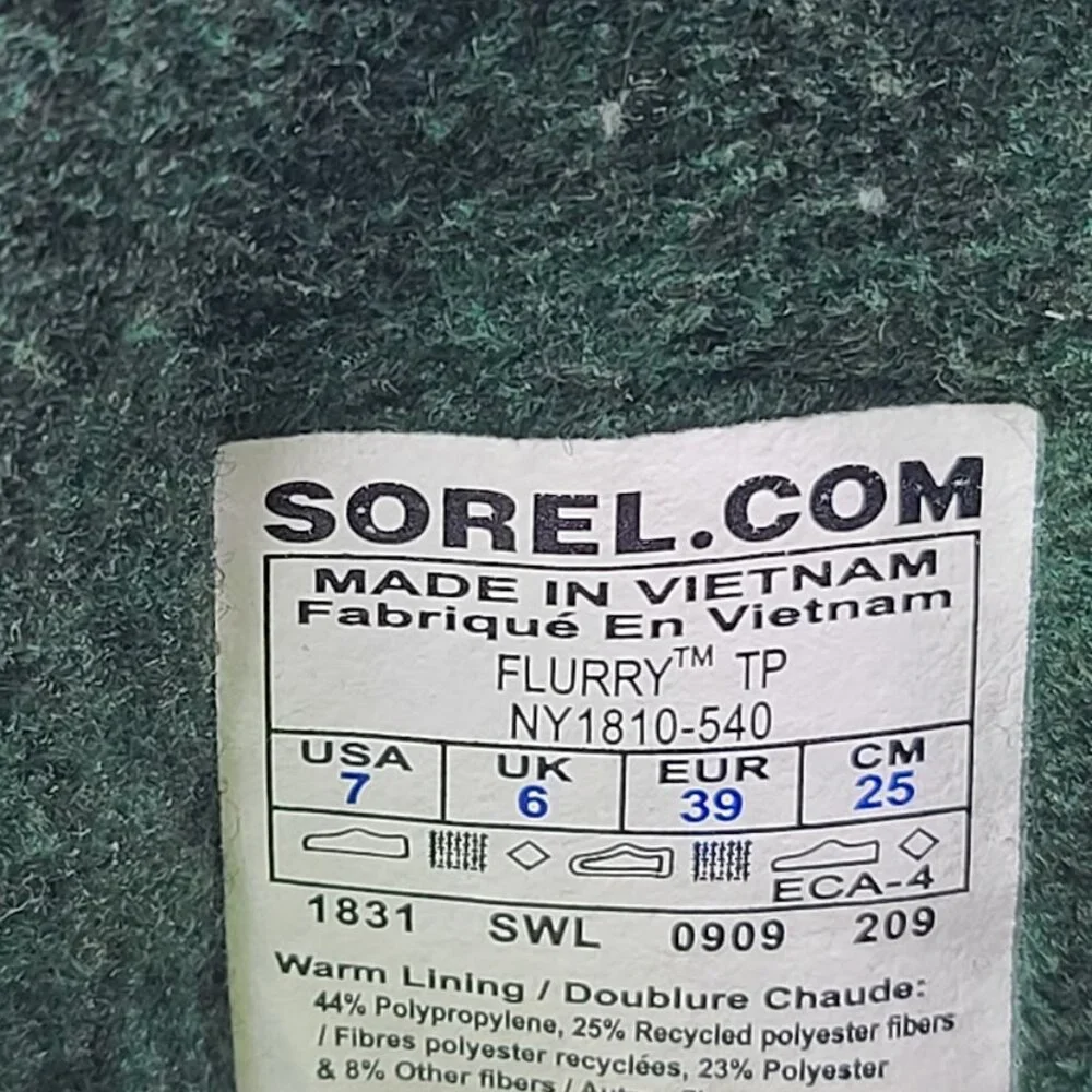 Sorel Boy's Purple Gray Flurry NY1810-540 Mid-Calf Winter Snow Boots Size 7
